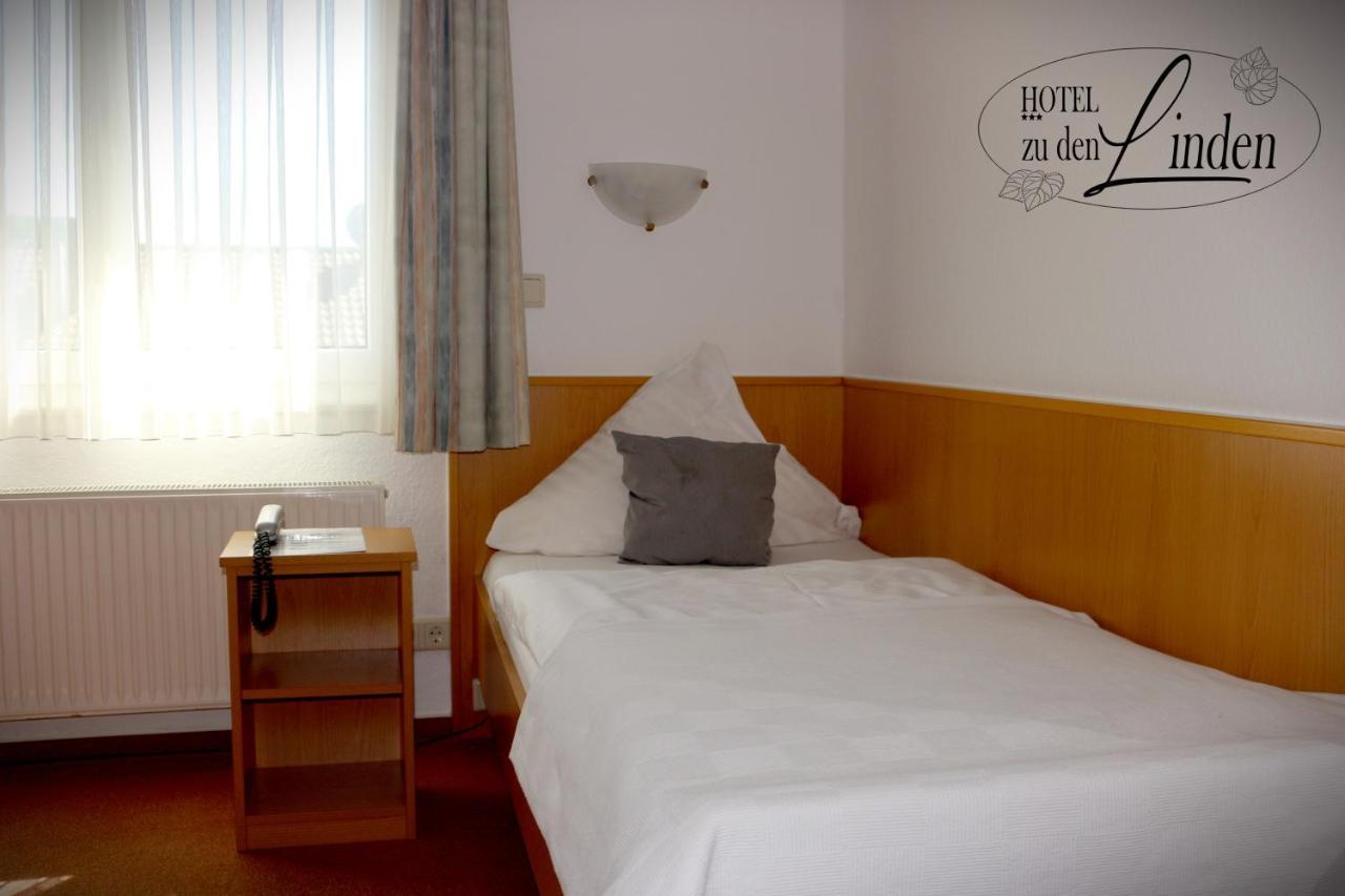 Hotel Zu Den Linden Wachtberg Exteriör bild