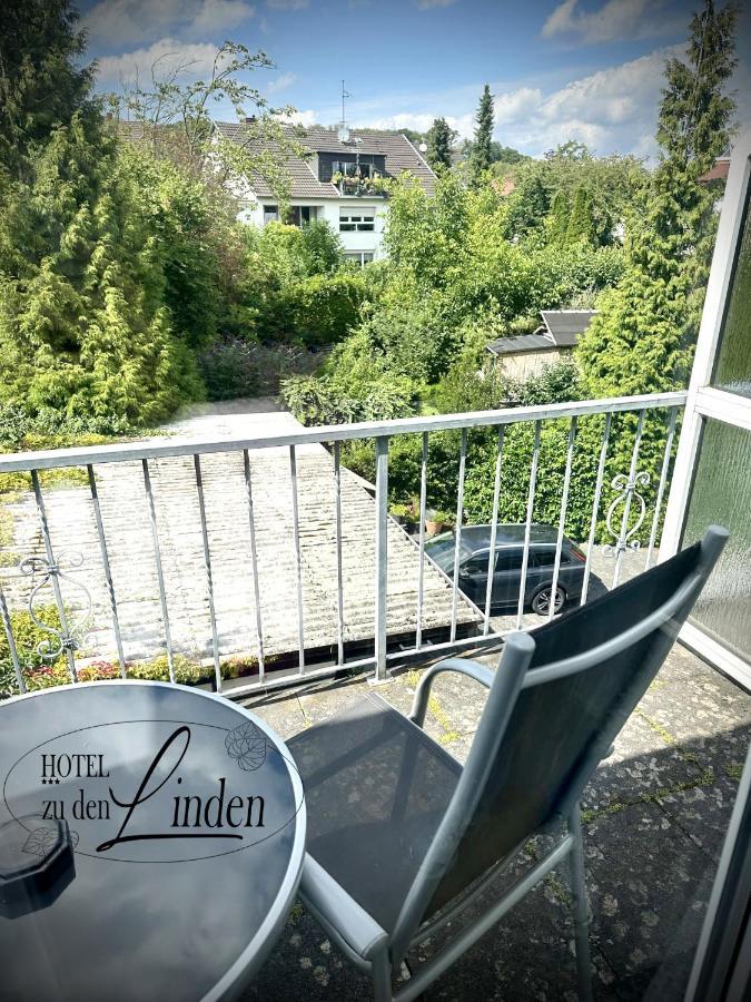 Hotel Zu Den Linden Wachtberg Exteriör bild